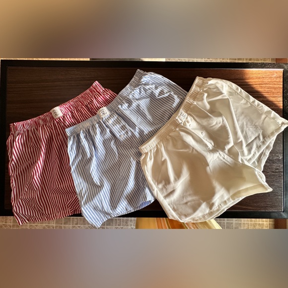 3 Pack Women’s Look-like Boxer Shorts (2 Striped R&B & White Solid) NWOT IW-465 - Picture 1 of 9